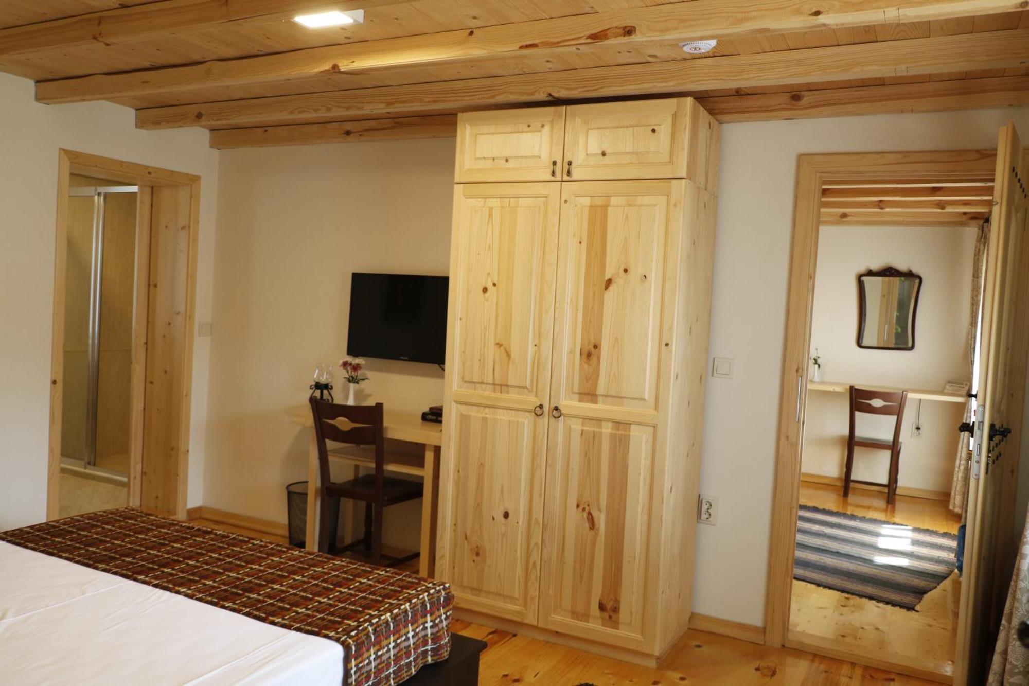 Guest House Epochs Since 1871 Lyaskovets 客房 照片