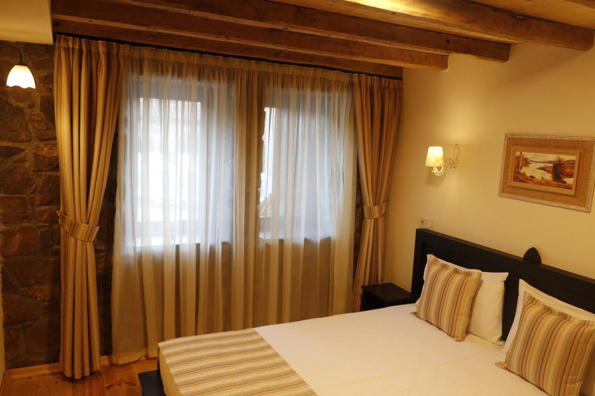 Guest House Epochs Since 1871 Lyaskovets 客房 照片