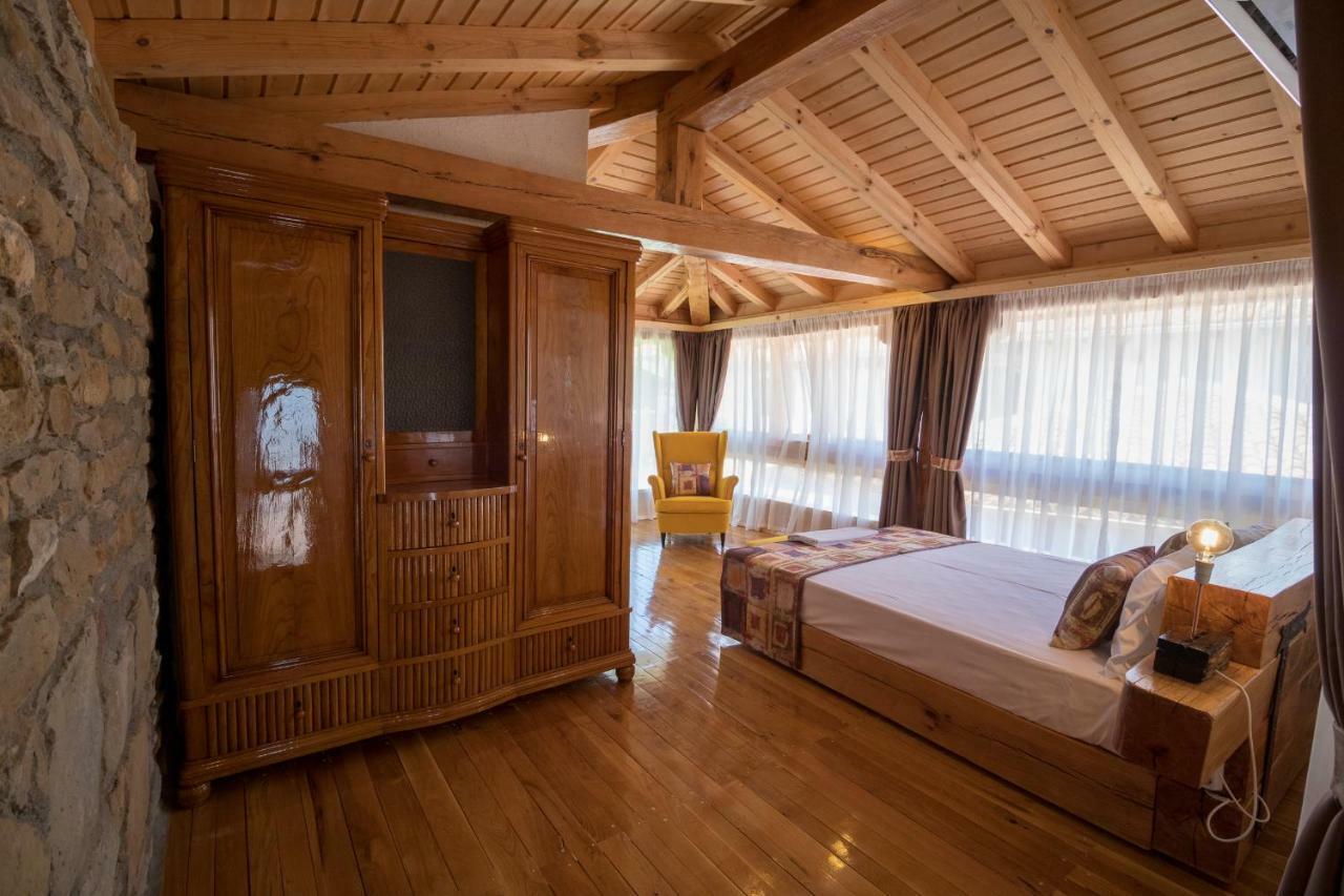 Guest House Epochs Since 1871 Lyaskovets 外观 照片